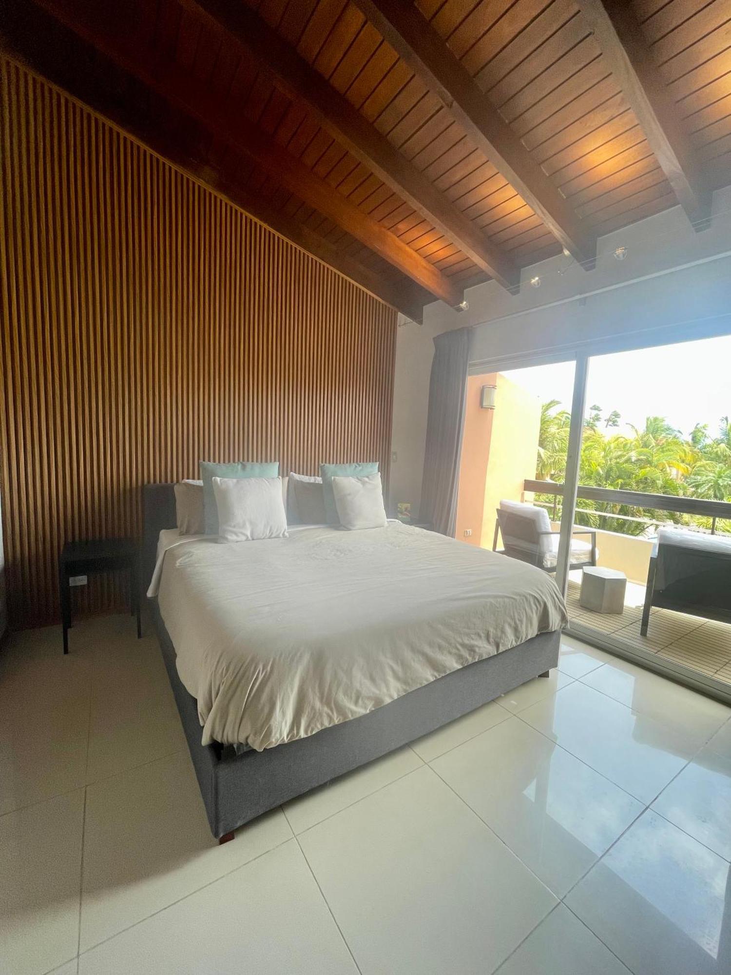 Eagle Beach Luxury House, Walking Distance To The Beach Palm Beach Exterior foto
