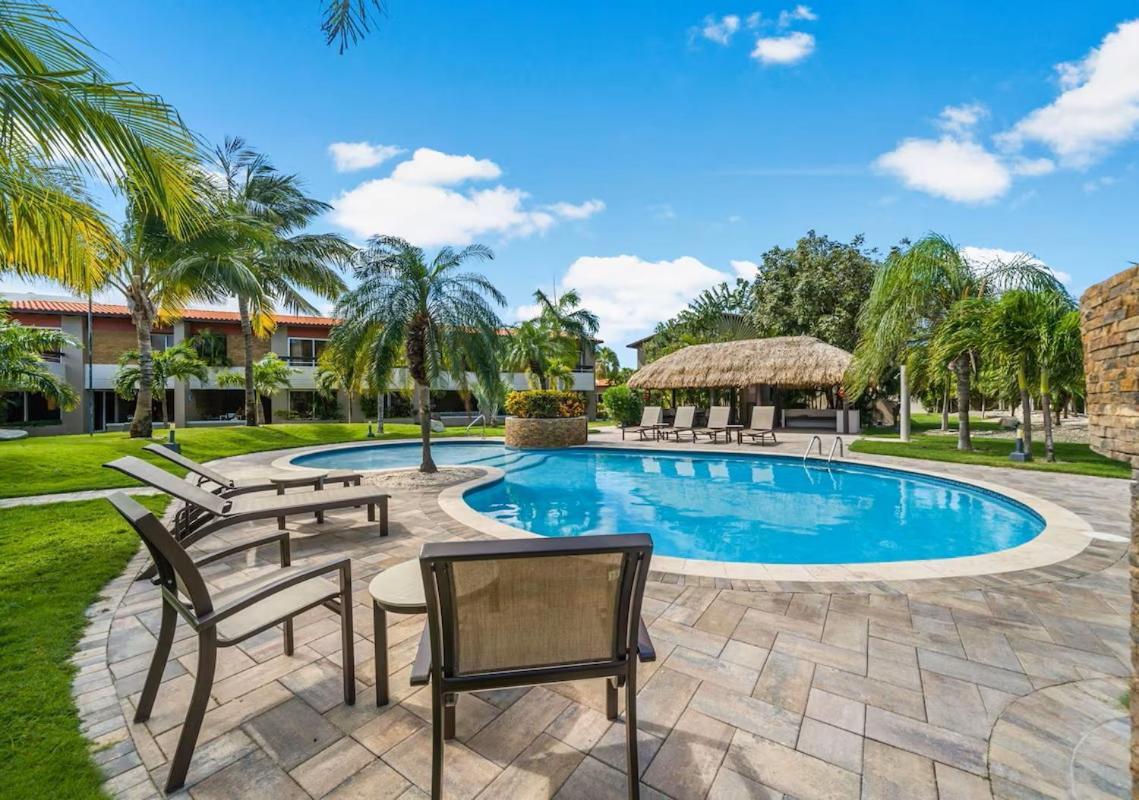 Eagle Beach Luxury House, Walking Distance To The Beach Palm Beach Exterior foto