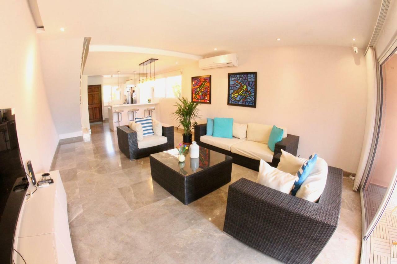 Eagle Beach Luxury House, Walking Distance To The Beach Palm Beach Exterior foto